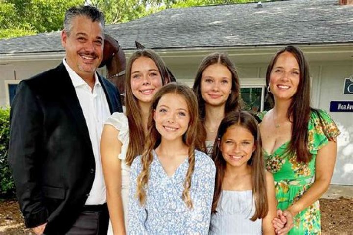 Are Kroger and Mariano's the same?