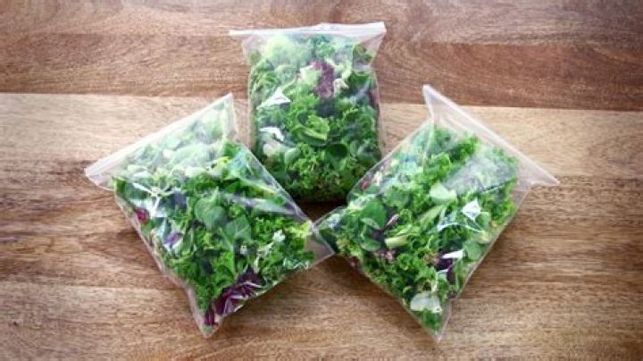Can bagged salad make you sick?