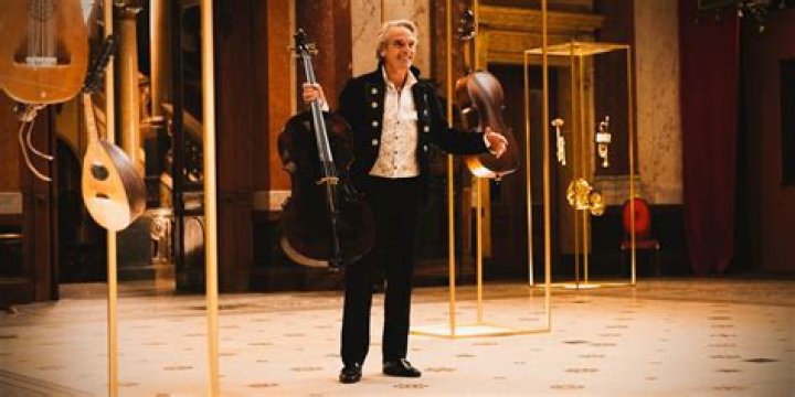 Can torrey devitto play the cello?