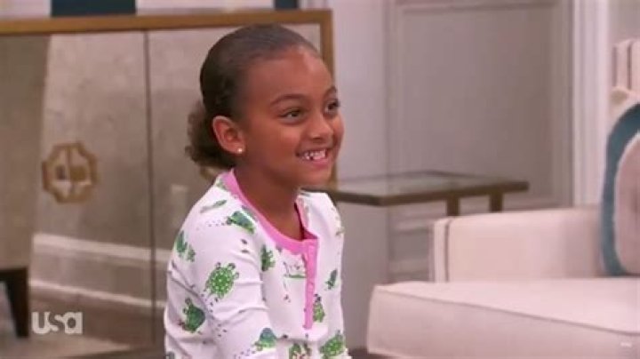 Did the chrisleys adopt chloe?