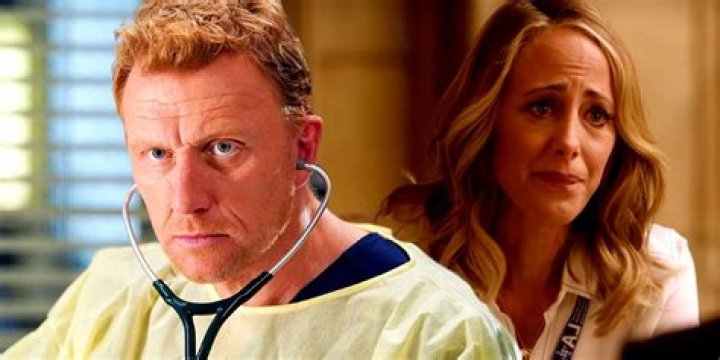 Do amelia and owen get back together?