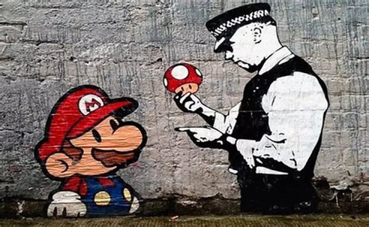 Do graffiti artists use stencils?