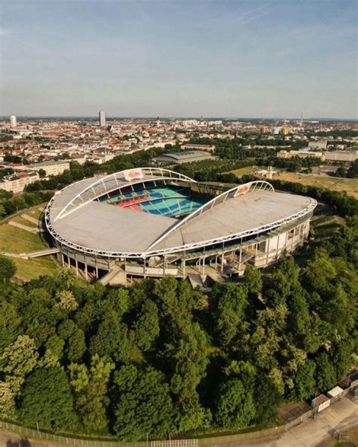 Do red bull own leipzig?