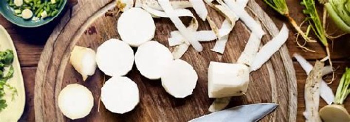 Do you have to peel kohlrabi?