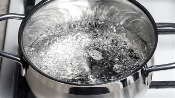 Does boiling water cause limescale?