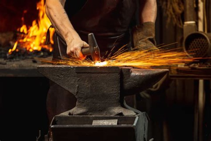 Does forging make steel stronger?