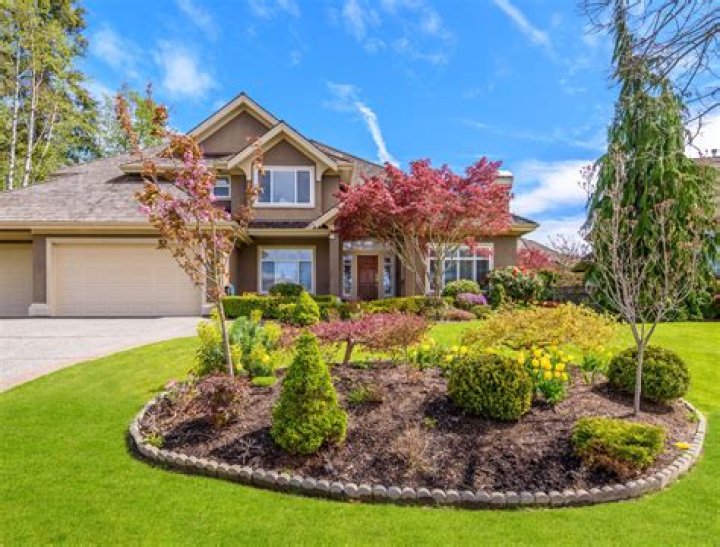 Does landscaped garden add value house?