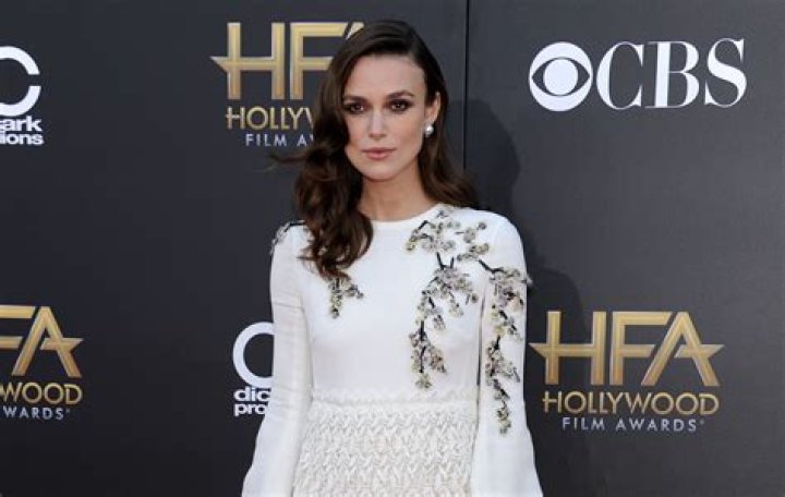 Does rashida jones speak french?