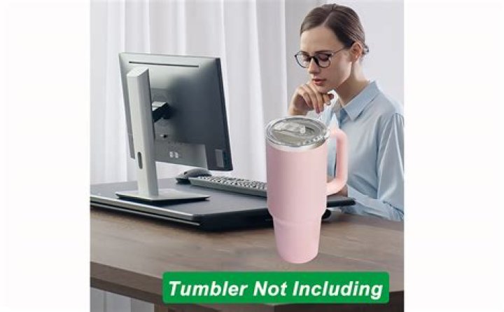 Does the 32 oz Hydro Flask tumbler fit in a cup holder?