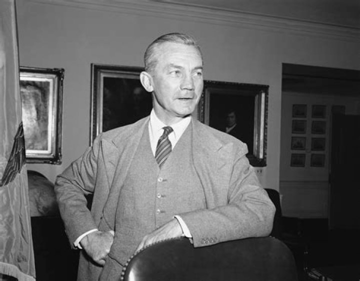 How did james forrestal die?