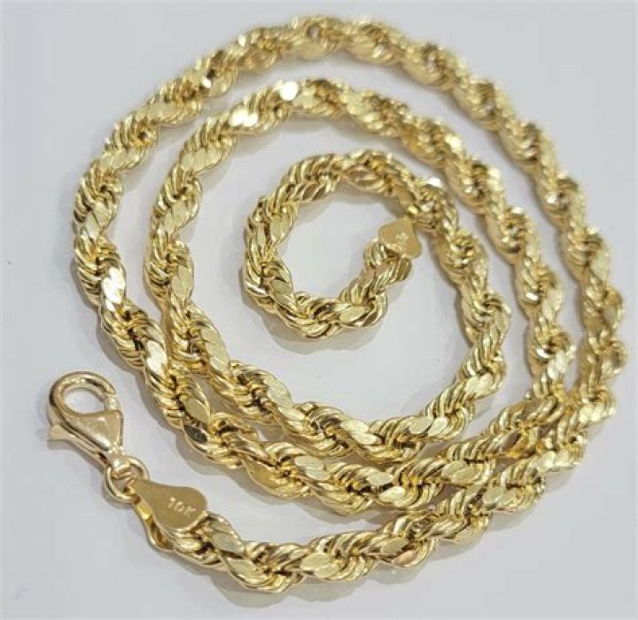 How much does a 10K gold rope chain weight?