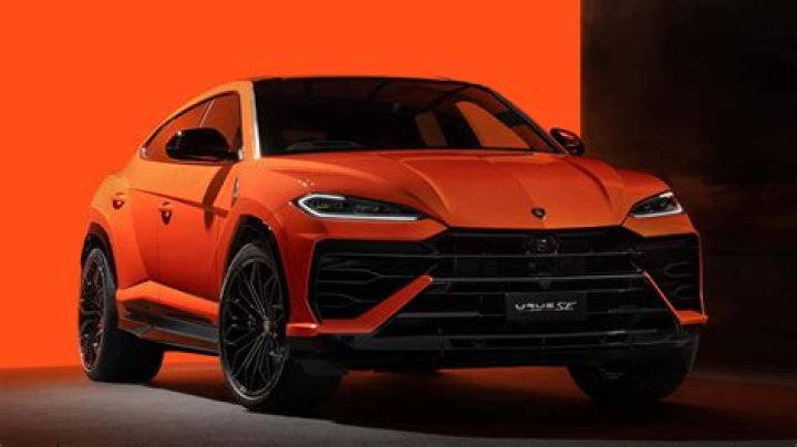 How much is a lambo urus?