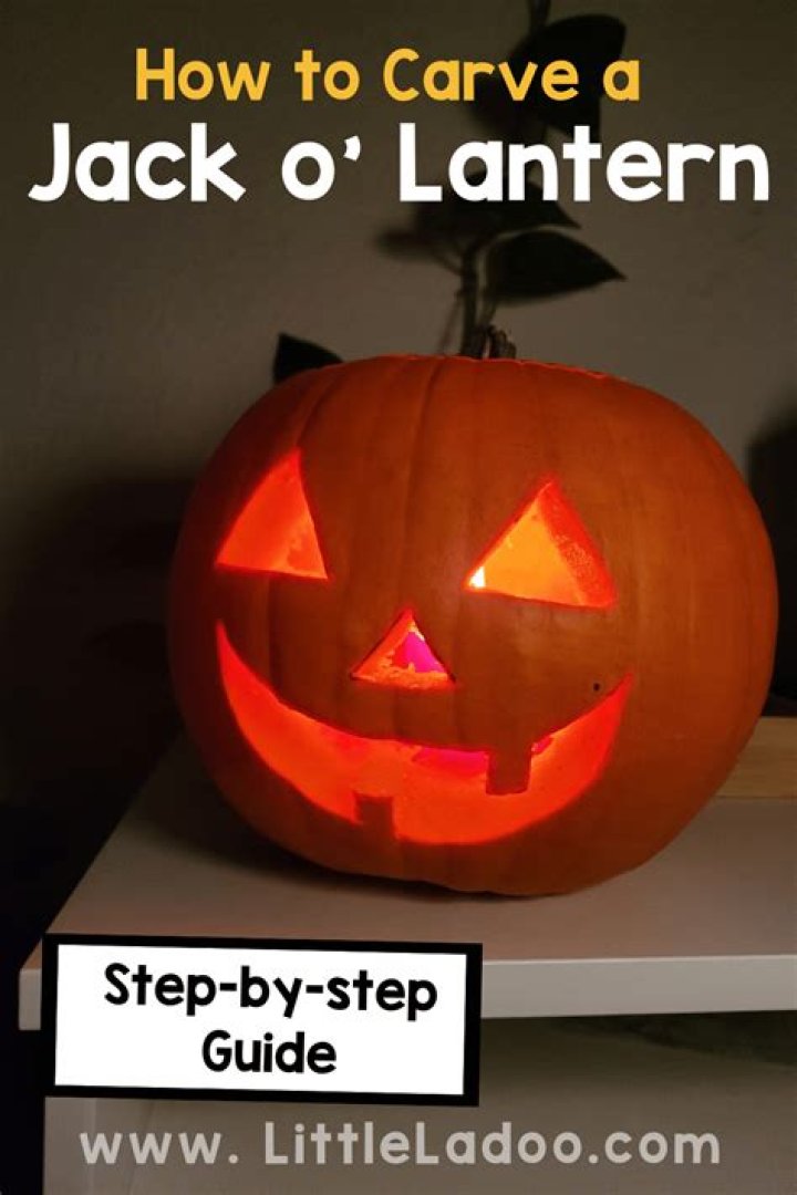 How to carve a jack o lantern in bitlife?