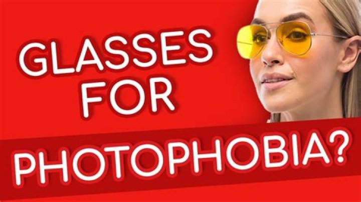 How to get photophobia?