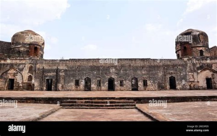 Is bidar fort open?