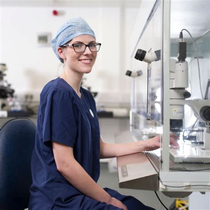 Is embryologist a doctor?