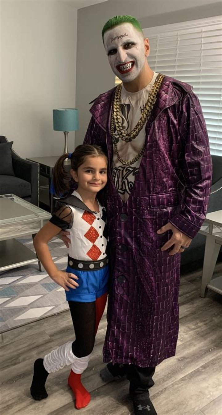 Is harley quinn joker's daughter?