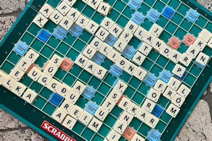 Is pest a scrabble word?