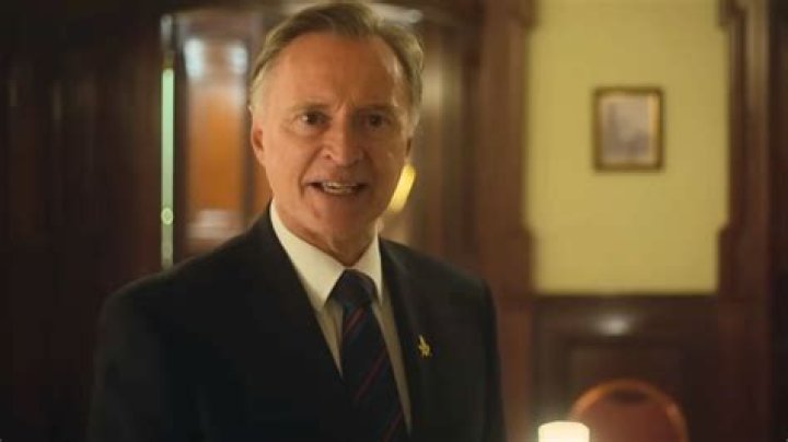 Is robert carlyle in yesterday?