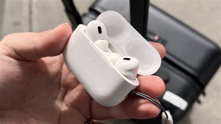 Should airpods automatically connect?
