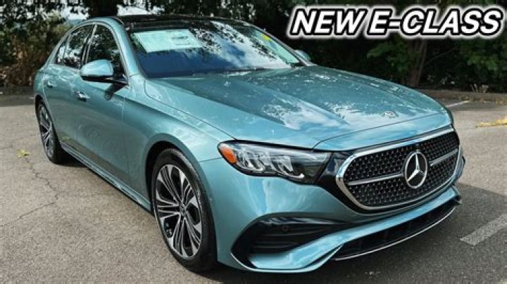 What color is Mercedes Benz coolant?