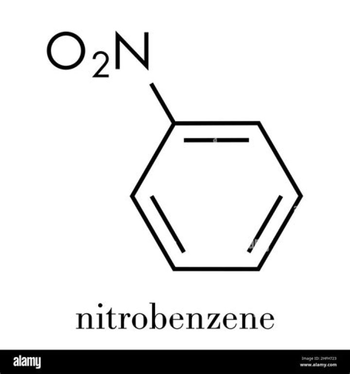 What does nitrobenzene look like?