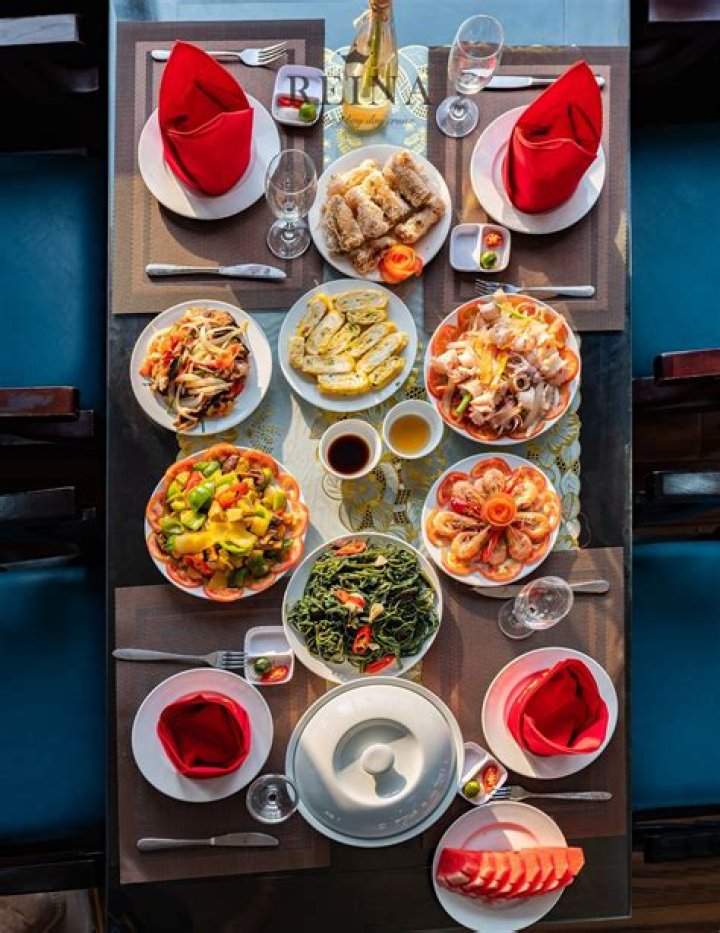 What does reina mean in greek?