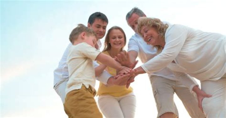 What makes a close knit family?