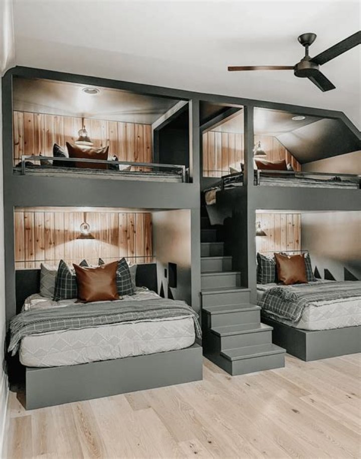 What size are jayco bunk beds?