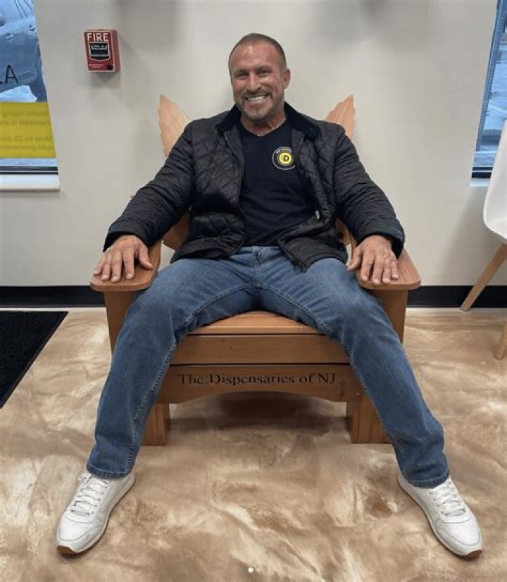 What year was Frank Catania Mr New Jersey?