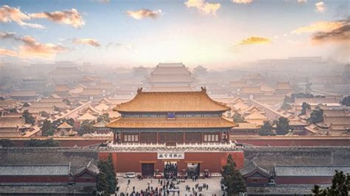 When forbidden city built?
