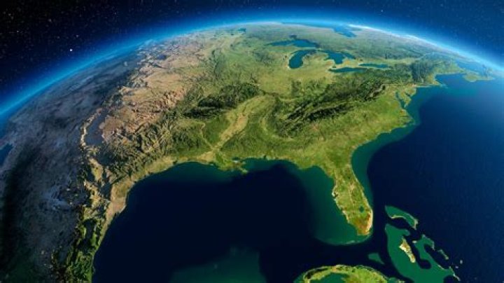 Who owns moke america?