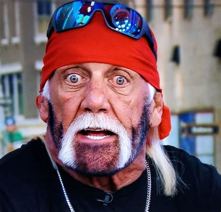 Why do traditional hogan's face east?