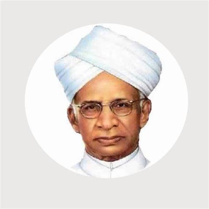 Why radhakrishnan birthday is celebrated as teacher's day?
